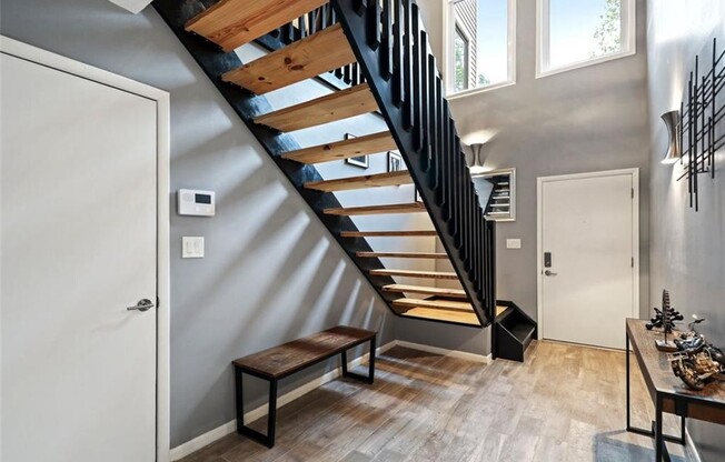 28 BASSWOOD CIR