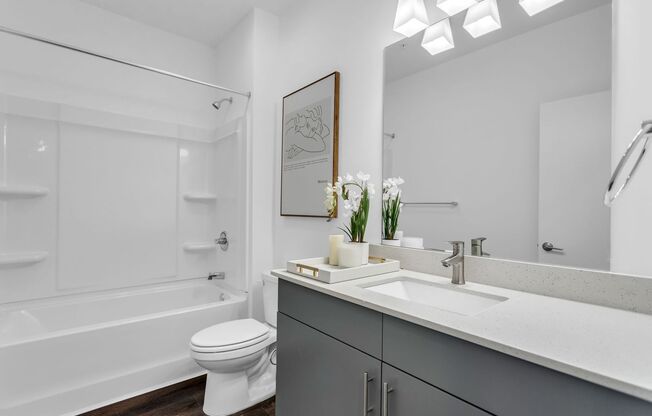 2 beds, 2 baths, 781 sqft, $1,542, Unit 204