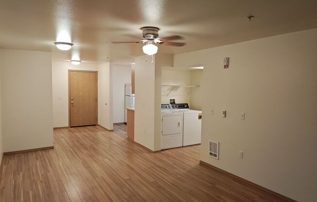 Three bedroom one bath! Corner unit! Washer/Dryer in unit- 4th floor has elevators