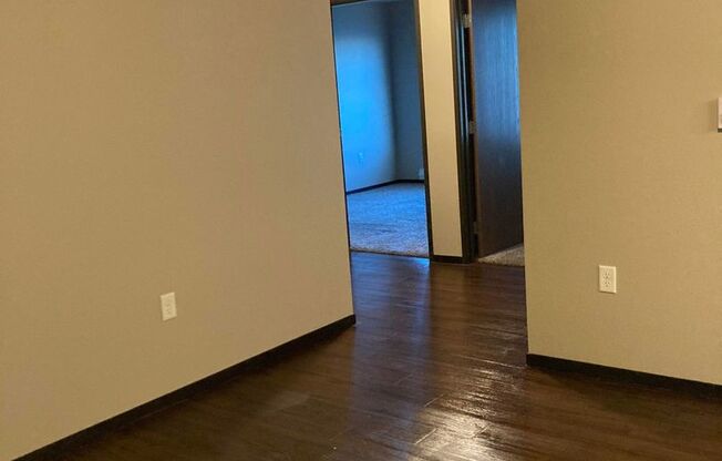 3 beds, 2 baths, 1,462 sqft, $2,150, Unit 5312