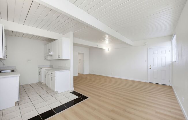 11242 S. New Hampshire