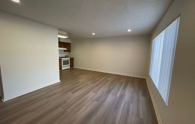 2 beds, 1 bath, $2,385, Unit Unit 204