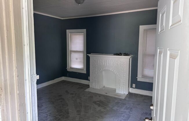 2 Bed, 1 Bath House available