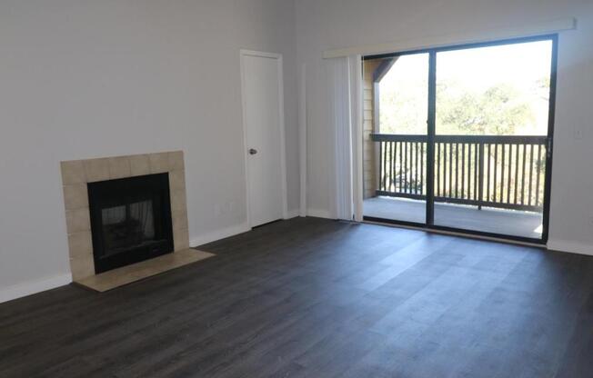 400 LAKE PLACID COURT