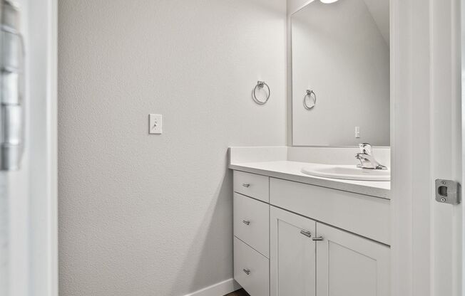 2 beds, 2.5 baths, 1,207 sqft, $1,700, Unit E170