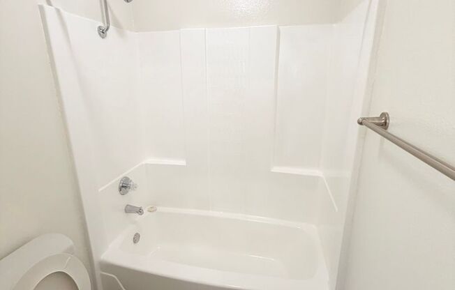 1 bed, 1 bath, 713 sqft, $1,995, Unit A111