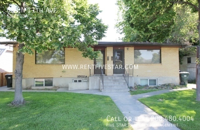 624 N 11 AVE
