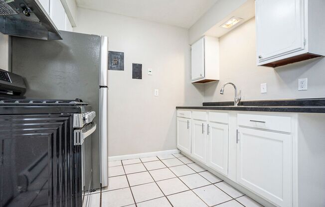 2 beds, 1 bath, 750 sqft, $1,199, Unit 514 N Berkley