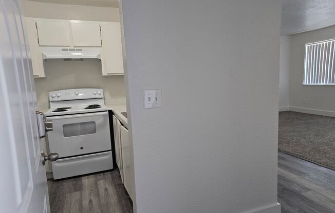 Studio, 1 bath, 490 sqft, $1,115, Unit 3410-34