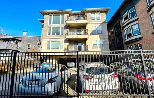 The 1811 Apartments