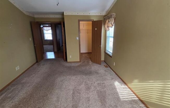 3 beds, 3 baths, 1,659 sqft, $2,900, Unit Rhine Court 3935