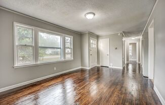 3 beds, 1 bath, $1,395