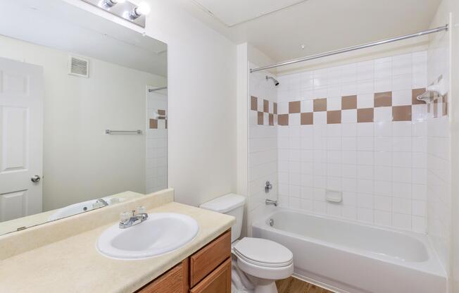 3 beds, 2 baths, 1,261 sqft, $1,495