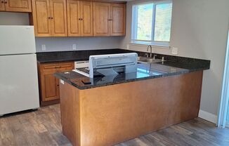 3 beds, 1.5 baths, 1,000 sqft, $1,995, Unit UNIT 5