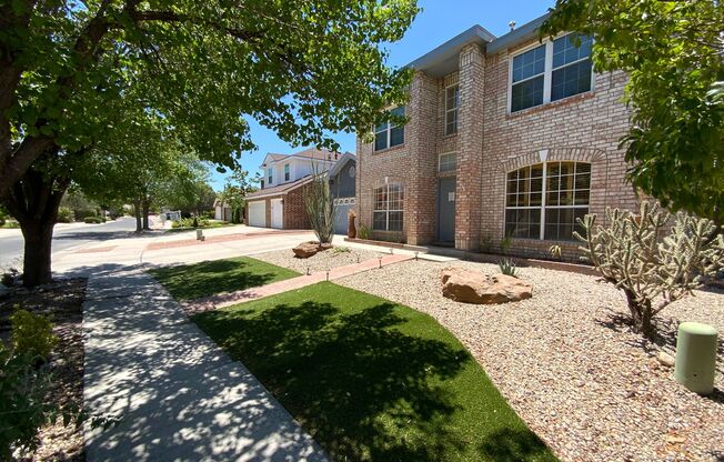 3 Bedroom Home Available Near Golf Course Rd NW & Paseo Del Norte Blvd NE!