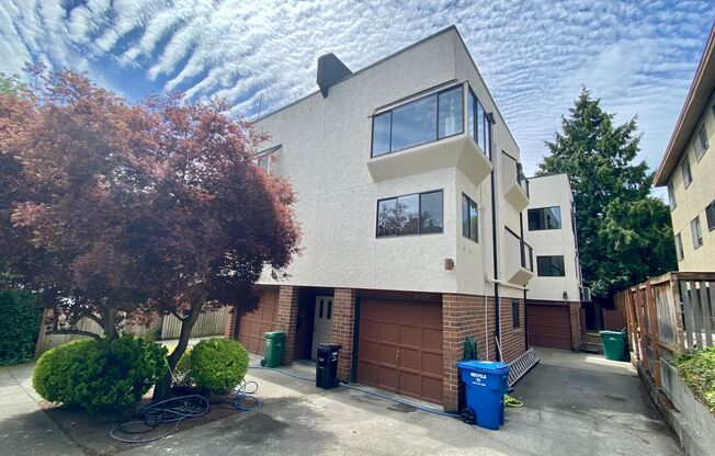 KINNEAR FOURPLEX