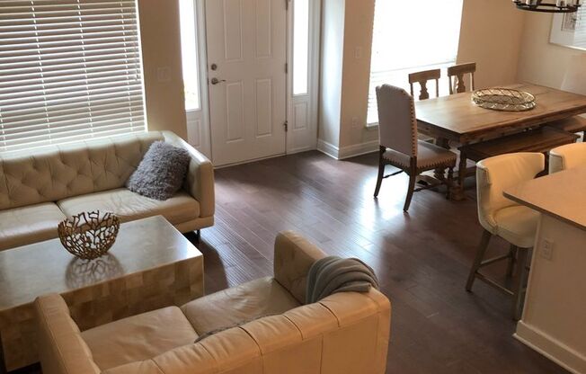 115 N Arrawana Ave #7