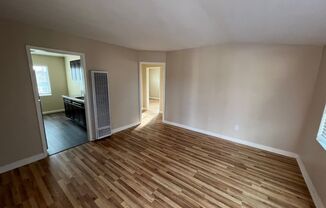 2 beds, 1 bath, 900 sqft, $2,195, Unit 264