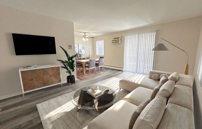 1 bed, 1 bath, 640 sqft, $1,319, Unit P106