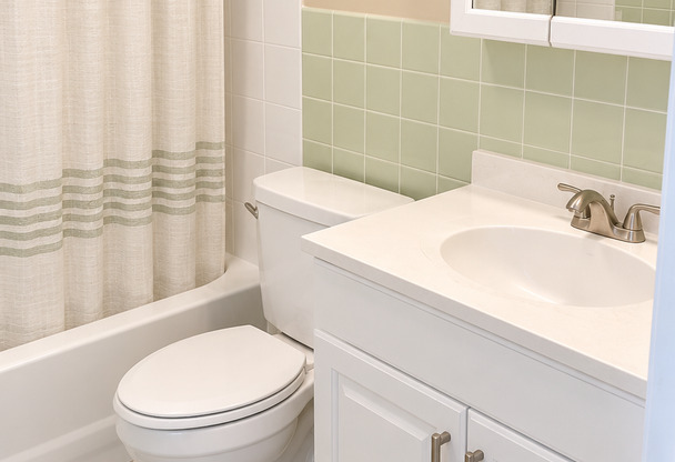 1 bed, 1 bath, $1,750, Unit LL - 008