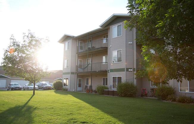 Exterior of Cottonwood Apartment Homes with spacious balconies and patios.