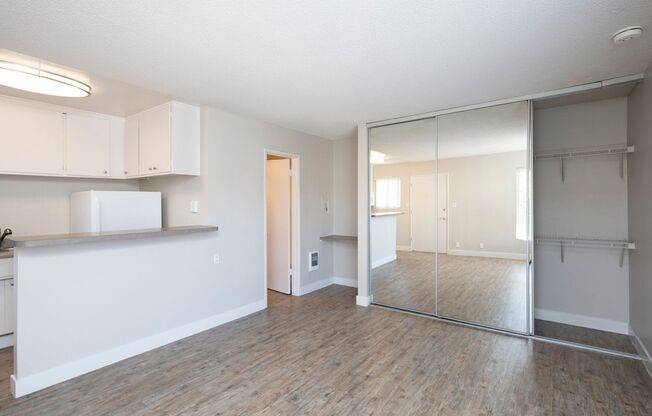 Studio, 1 bath, $2,195, Unit 25-12