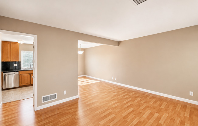 Lovely 2-bedroom home located in Fremont! – Cabrillo Neighborhood!