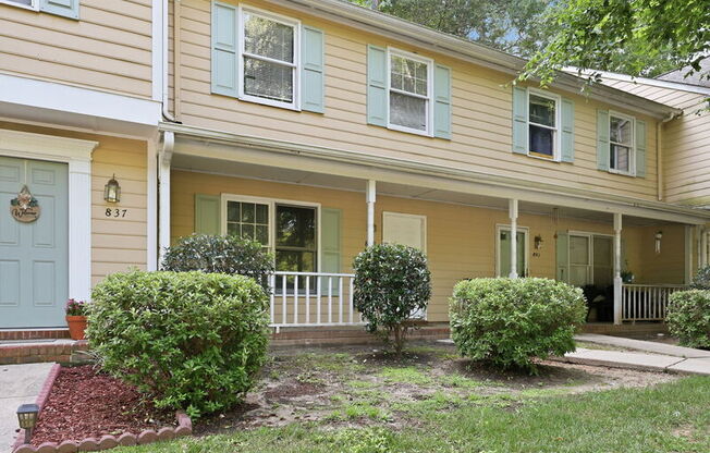 839 DALEWOOD DR