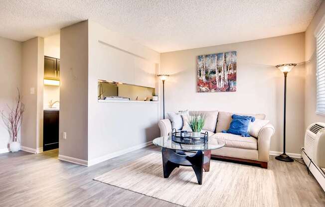 Mountain Vista Apartments in Lakewood, CO