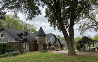 778 BEAR CRK CIR