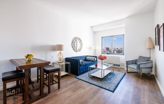 2 beds, 1 bath, $3,970, Unit 26-H