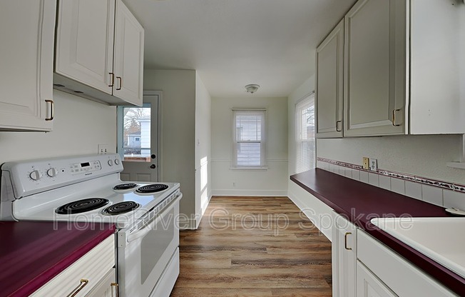 2214 W BUCKEYE AVE