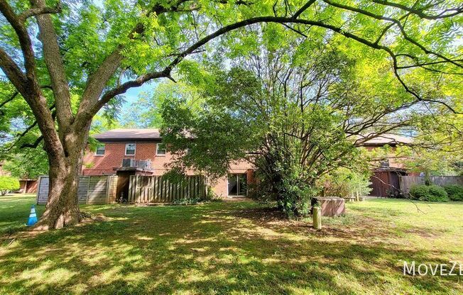5805 NOTTOWAY CT