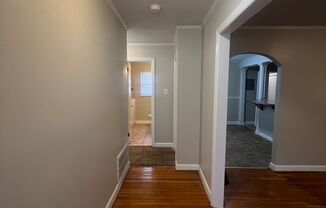 2 beds, 1 bath, $1,500