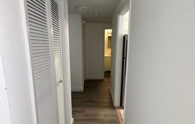 1 bed, 1 bath, $2,750, Unit 105