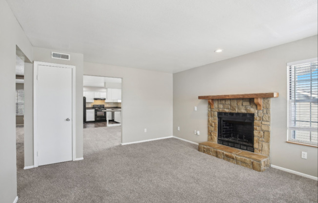 Hidden Hills Apartments