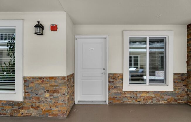 2 beds, 2 baths, 1,047 sqft, $2,695, Unit 207