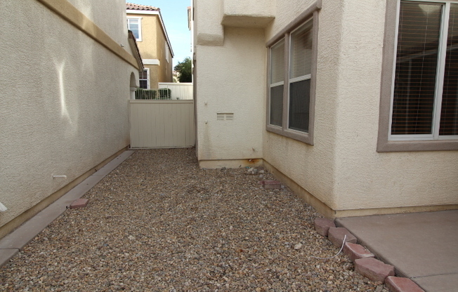 SHOWINGS AVAILABLE NOW