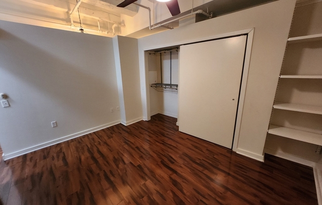 1 bed, 1 bath, 820 sqft, $3,050, Unit 5C