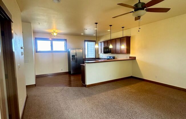 2 beds, 2.5 baths, 1,672 sqft, $2,100, Unit 3269 - A