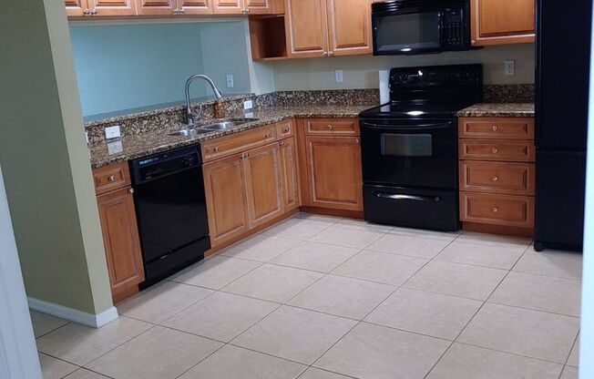 3 beds, 2 baths, $3,000, Unit Unit 1503