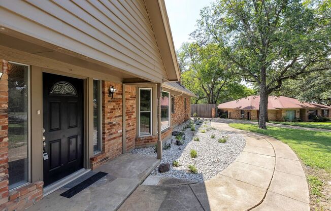 Amazing North Richland Hills home with separate garage apartment.