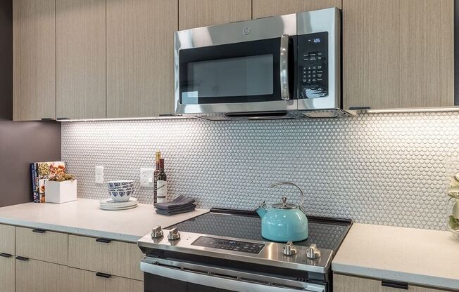 2 Bedroom Kitchen - Coen & Columbia