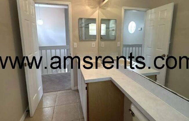 3 beds, 2.5 baths, $2,200