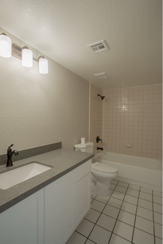 15226 N 28 ST
