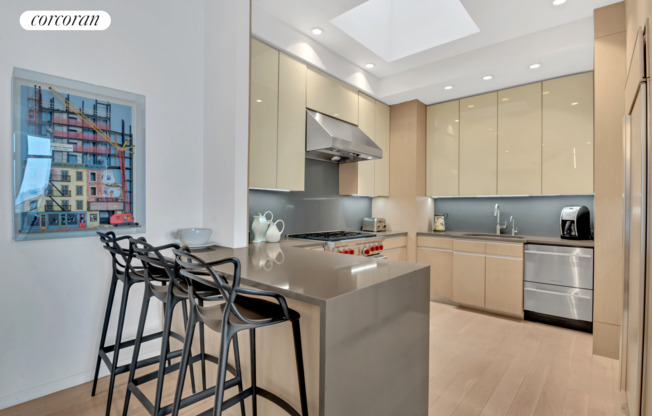 3 beds, 3 baths, 2,254 sqft, $22,500, Unit PHQ