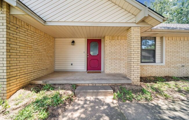 Spacious Single Story 4 Room Home + Sunroom on Nearly 1/2 Acre Lot!