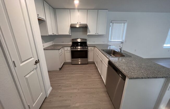12015 Overton Way, San Antonio TX 78221