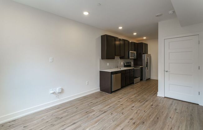 Studio, 1 bath, $1,265, Unit 1050 N 4th St. Apt. 304