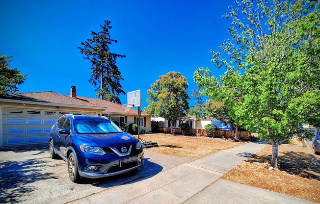 COMING SOON! Beautiful Single Story House w/Low Maintenance Yards & In-unit Laundry